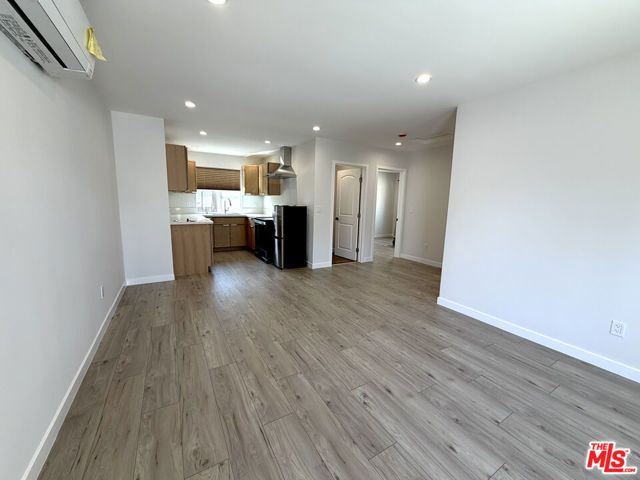 1165 Western Avenue, Glendale, CA 91201