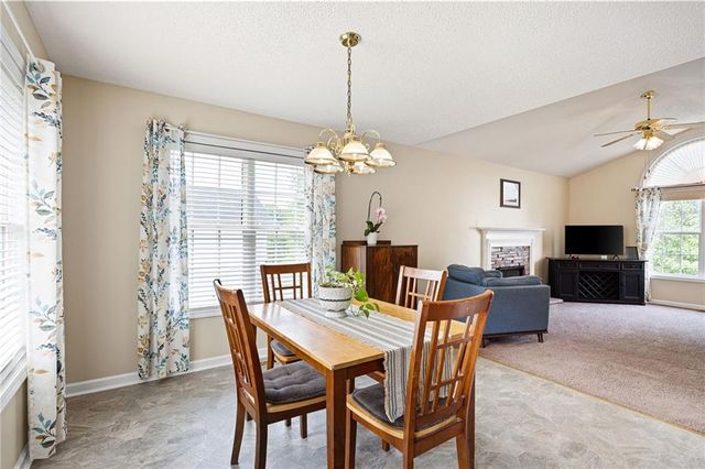 19 Greenhouse Drive SE, Cartersville, GA 30120