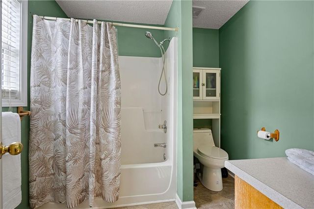 19 Greenhouse Drive SE, Cartersville, GA 30120