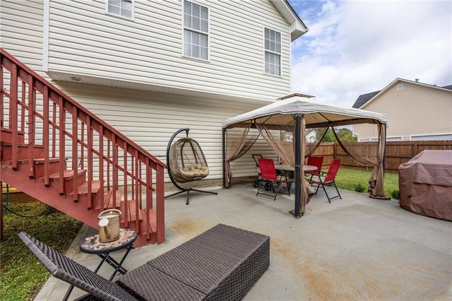 19 Greenhouse Drive SE, Cartersville, GA 30120