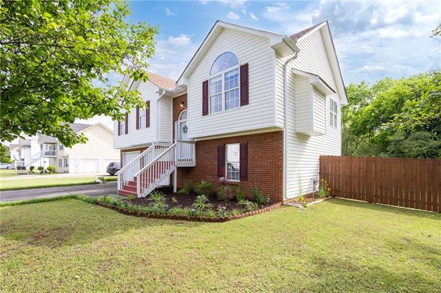 19 Greenhouse Drive SE, Cartersville, GA 30120