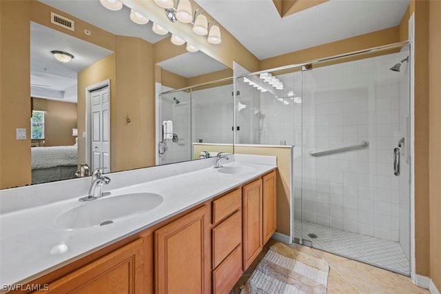 1920 Willow Bend CIR 1-103, Naples, FL 34109