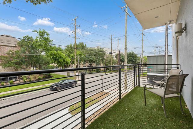 5715 La Vista Drive, Dallas, TX 75206
