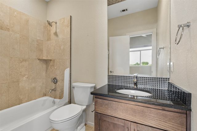 5715 La Vista Drive, Dallas, TX 75206