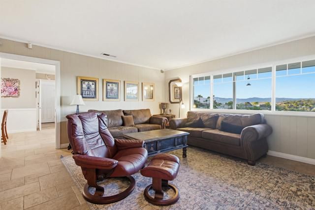 5012 Sleeping Indian Road, Fallbrook, CA 92028