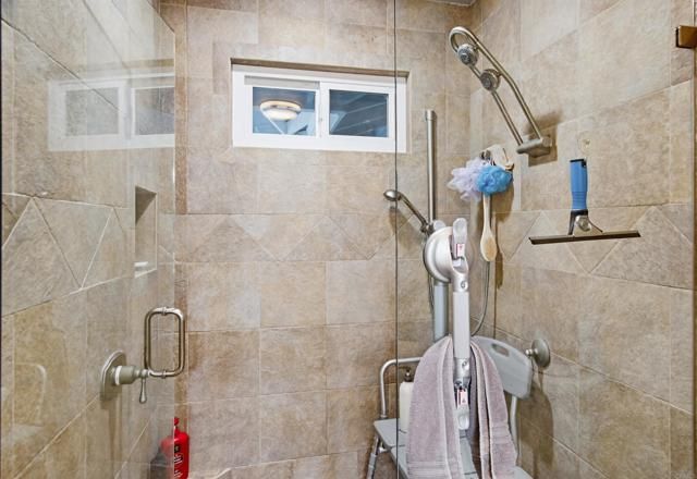 5012 Sleeping Indian Road, Fallbrook, CA 92028