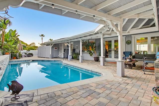 5012 Sleeping Indian Road, Fallbrook, CA 92028