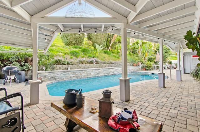 5012 Sleeping Indian Road, Fallbrook, CA 92028