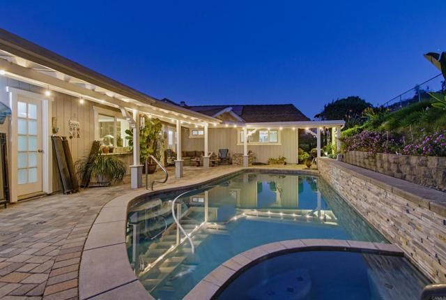 5012 Sleeping Indian Road, Fallbrook, CA 92028