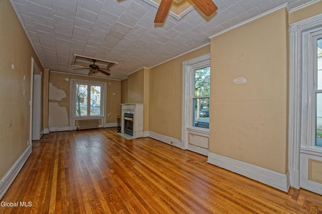 515 16th Street, Watervliet, NY 12189