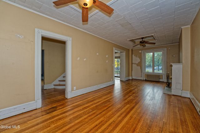 515 16th Street, Watervliet, NY 12189