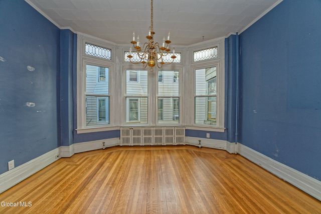 515 16th Street, Watervliet, NY 12189