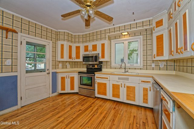 515 16th Street, Watervliet, NY 12189