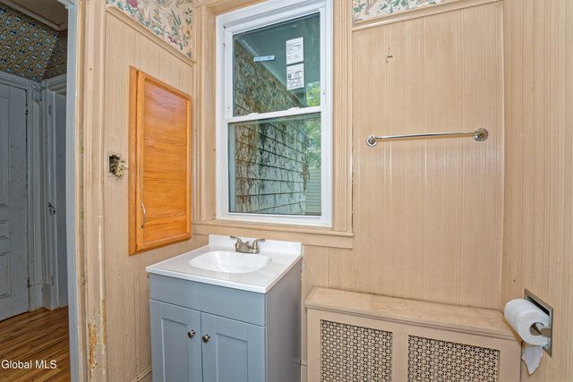 515 16th Street, Watervliet, NY 12189