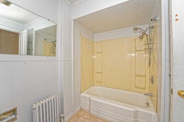 515 16th Street, Watervliet, NY 12189