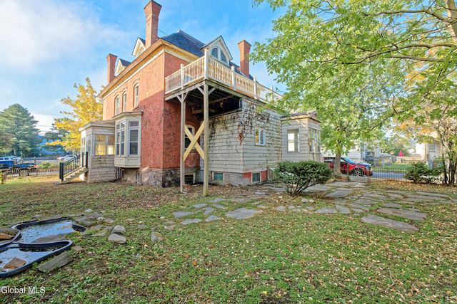 515 16th Street, Watervliet, NY 12189