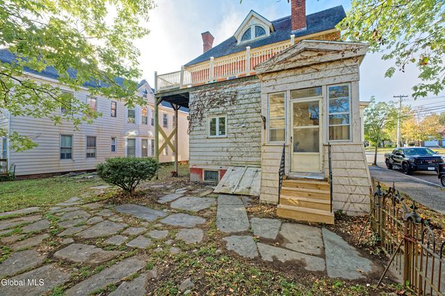 515 16th Street, Watervliet, NY 12189