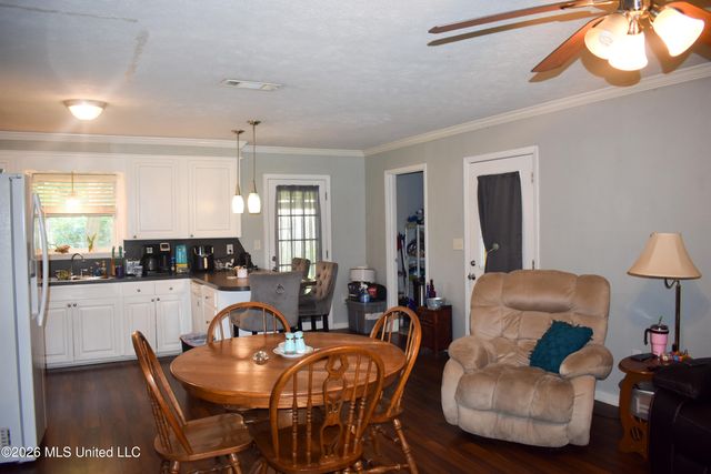 704 Marilyn Drive, Pearl, MS 39208