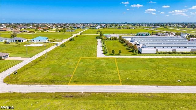 3227 NW 7th ST, Cape Coral, FL 33993