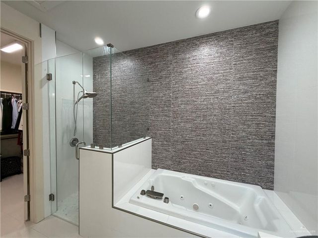 2818 Esmeralda Street, Edinburg, TX 78539