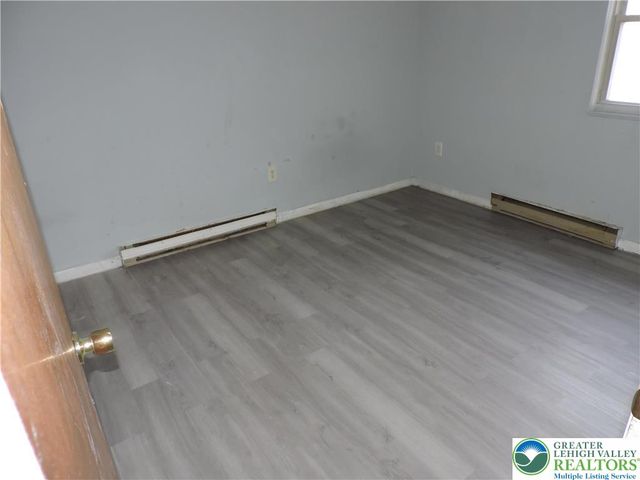 866 North Van Buren Street, Allentown City, PA 18104