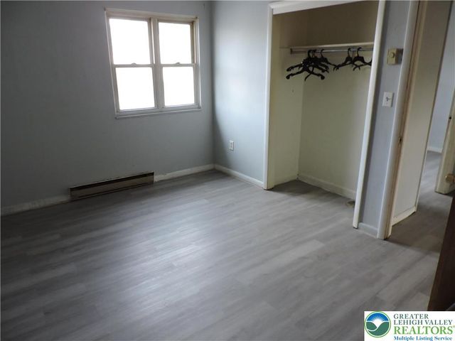 866 North Van Buren Street, Allentown City, PA 18104