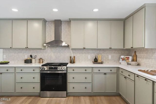 2868 Amber Wood Place, Thousand Oaks, CA 91362