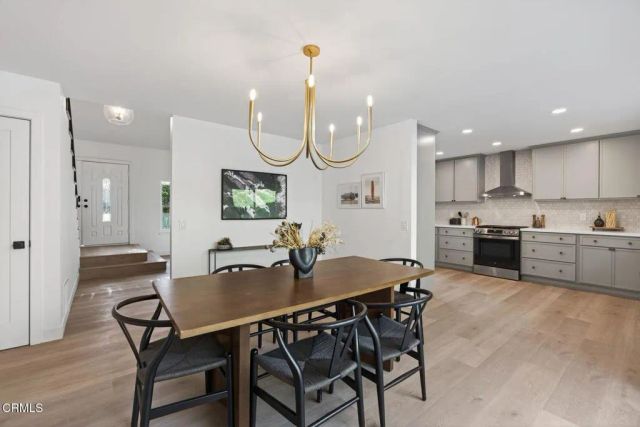 2868 Amber Wood Place, Thousand Oaks, CA 91362