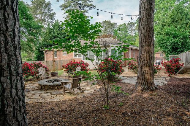 2331 Robin Lane SE, Smyrna, GA 30080
