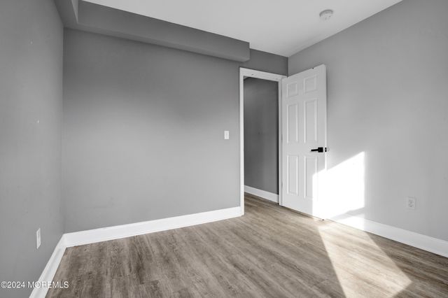 42 Jahn Street, Keansburg, NJ 07734