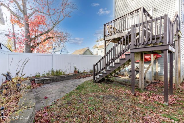 42 Jahn Street, Keansburg, NJ 07734