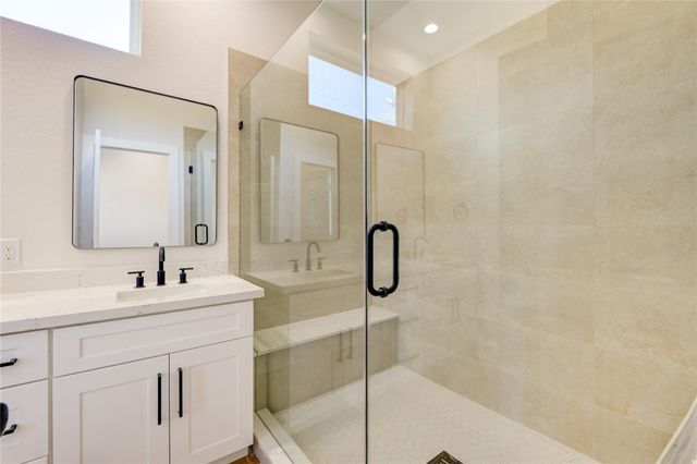 1211 Dewalt Street, Houston, TX 77088
