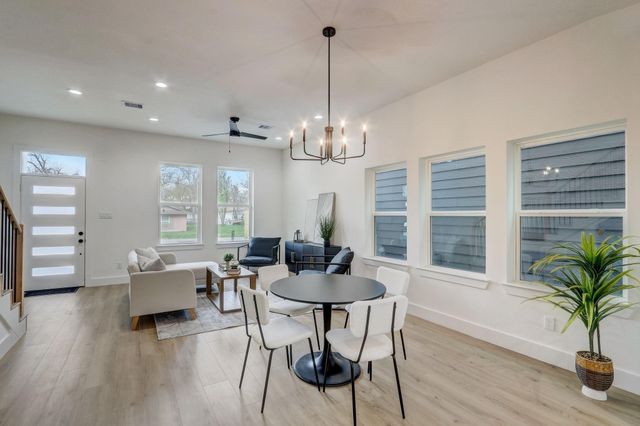 1211 Dewalt Street, Houston, TX 77088