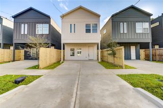 1211 Dewalt Street, Houston, TX 77088