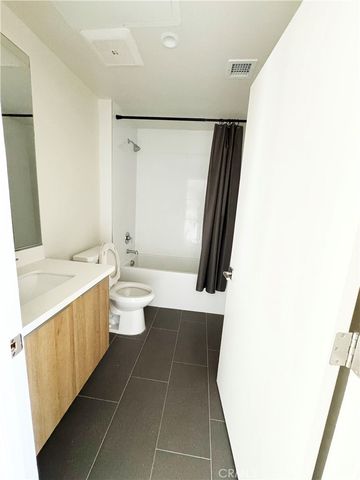 501 N Santa Anita B, Arcadia, CA 91006