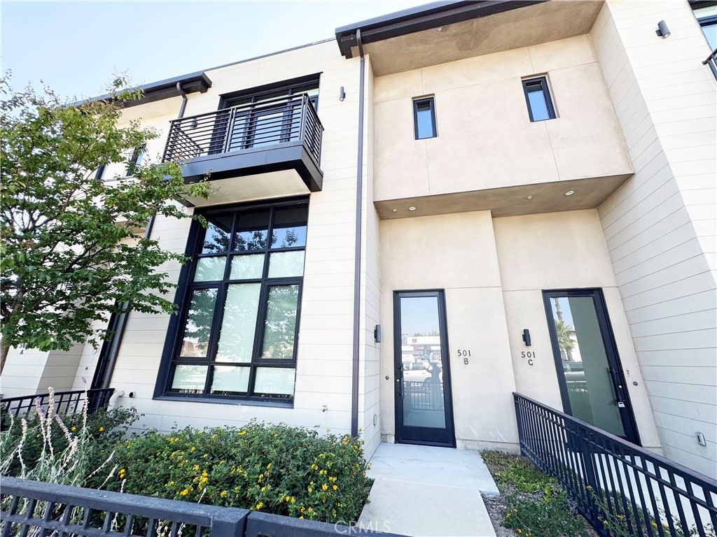 501 N Santa Anita B, Arcadia, CA 91006