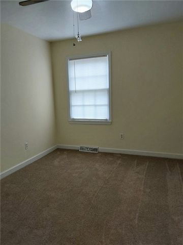805 Goddard Avenue, Seneca, SC 29678