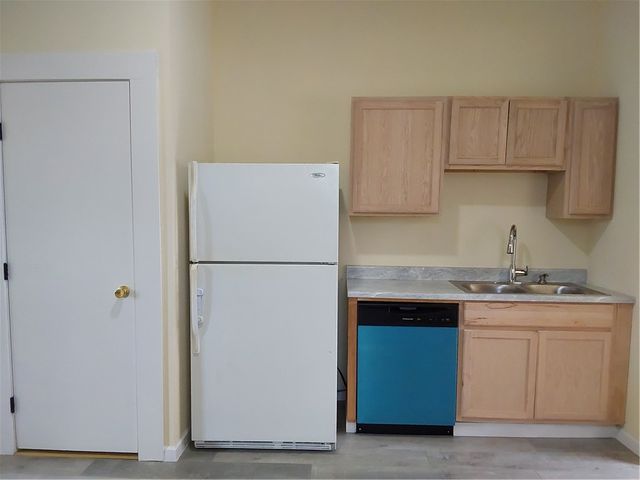 805 Goddard Avenue, Seneca, SC 29678