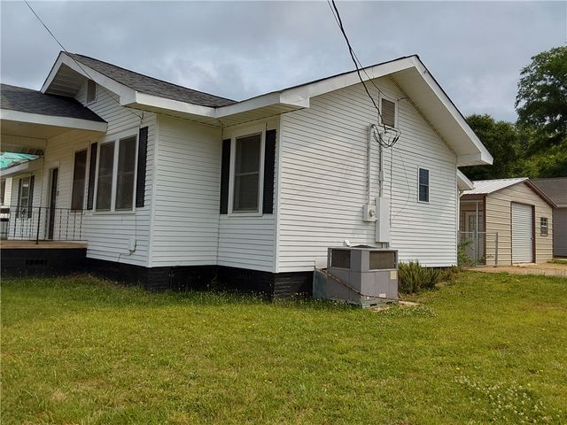 805 Goddard Avenue, Seneca, SC 29678