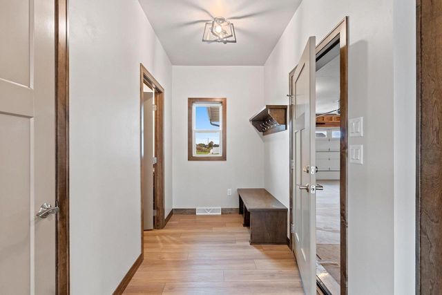 363 BATTERY AVENUE, De Pere, WI 54115