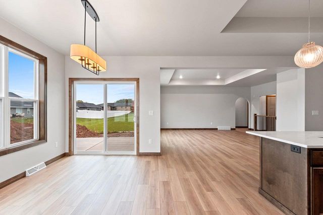 363 BATTERY AVENUE, De Pere, WI 54115