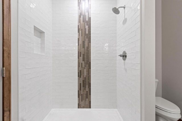 363 BATTERY AVENUE, De Pere, WI 54115