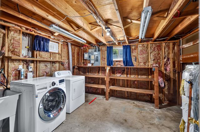 914 E Dalke Ave, Spokane, WA 99208