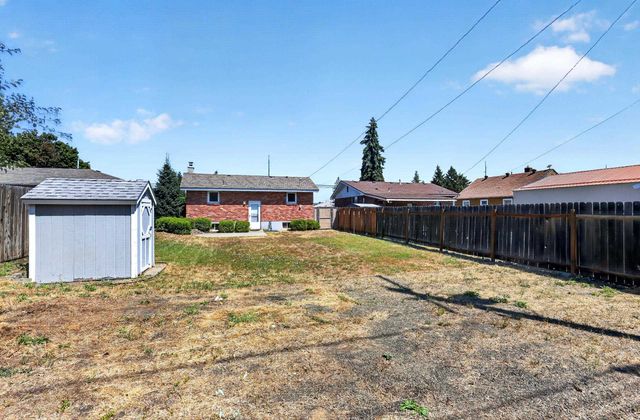 914 E Dalke Ave, Spokane, WA 99208