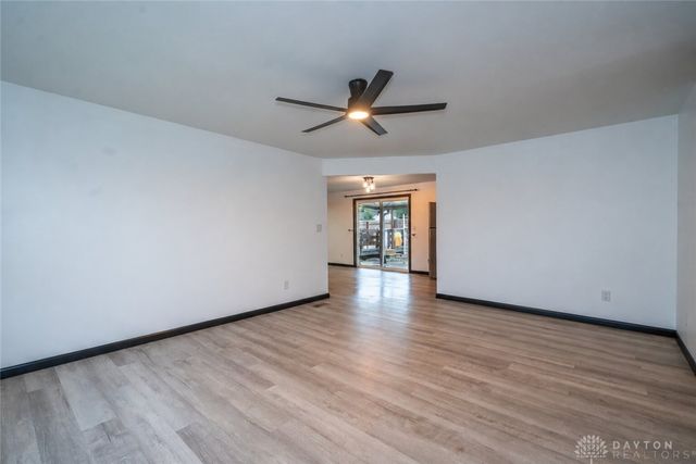 7701 Shepherdess Drive, Huber Heights, OH 45424