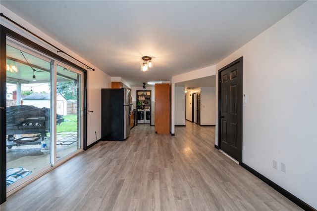 7701 Shepherdess Drive, Huber Heights, OH 45424