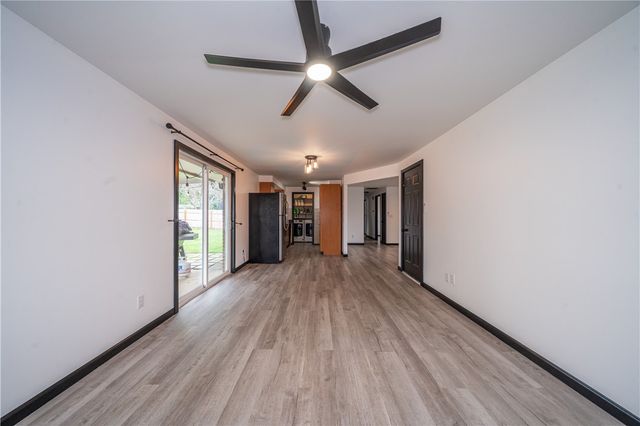 7701 Shepherdess Drive, Huber Heights, OH 45424