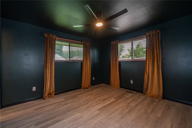 7701 Shepherdess Drive, Huber Heights, OH 45424