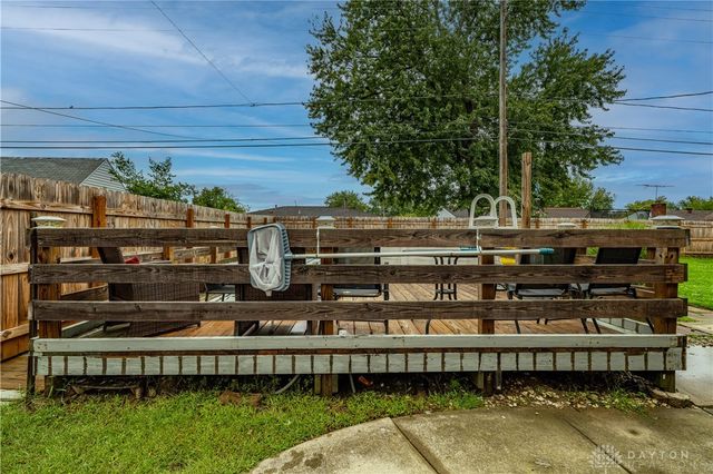 7701 Shepherdess Drive, Huber Heights, OH 45424