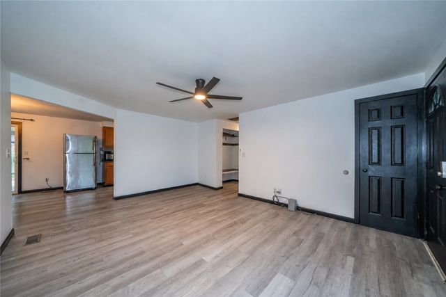 7701 Shepherdess Drive, Huber Heights, OH 45424
